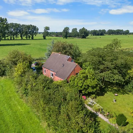 Wilma Holiday home Hinte